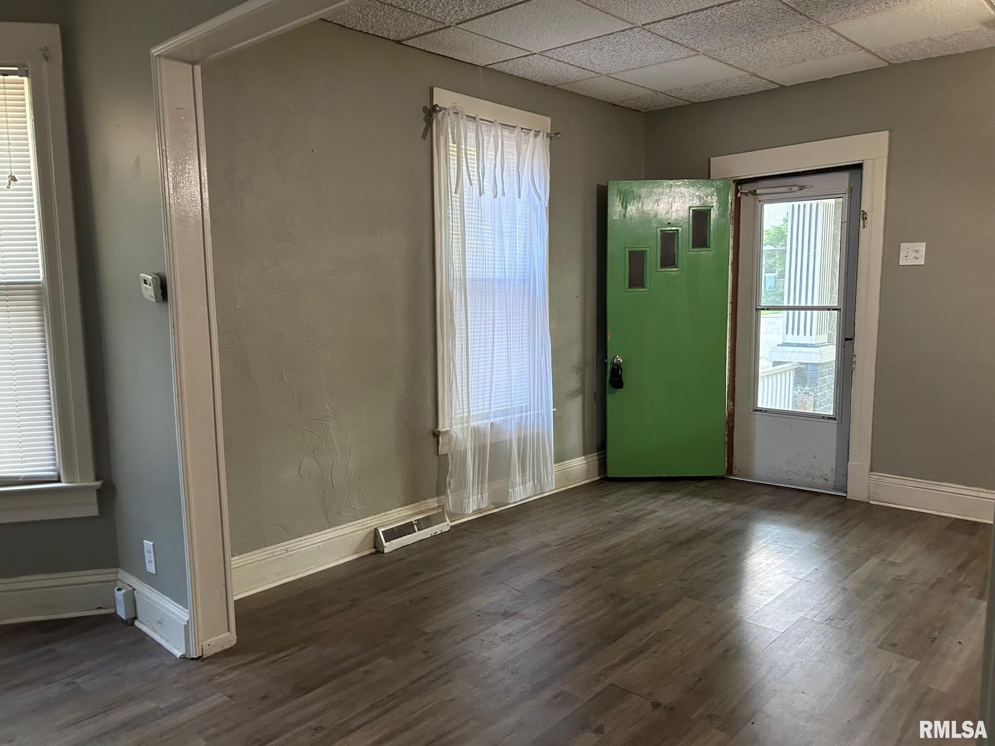 928 Cleveland Avenue Springfield, IL 62704 - Photo 14 of 18