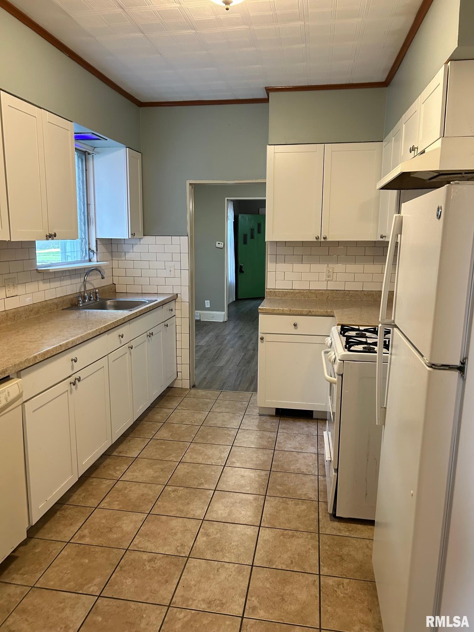 928 Cleveland Avenue Springfield, IL 62704 - Photo 18 of 18