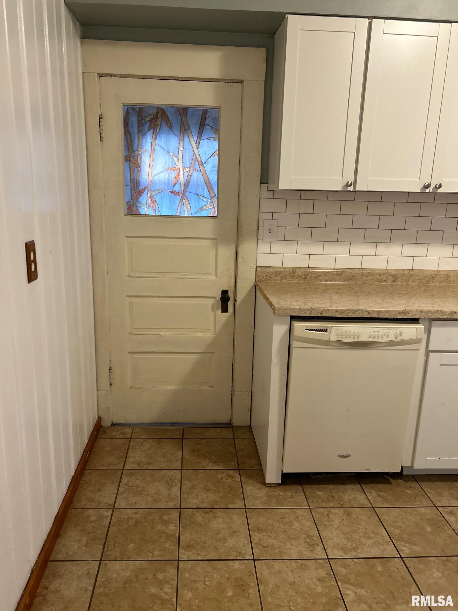 928 Cleveland Avenue Springfield, IL 62704 - Photo 6 of 18