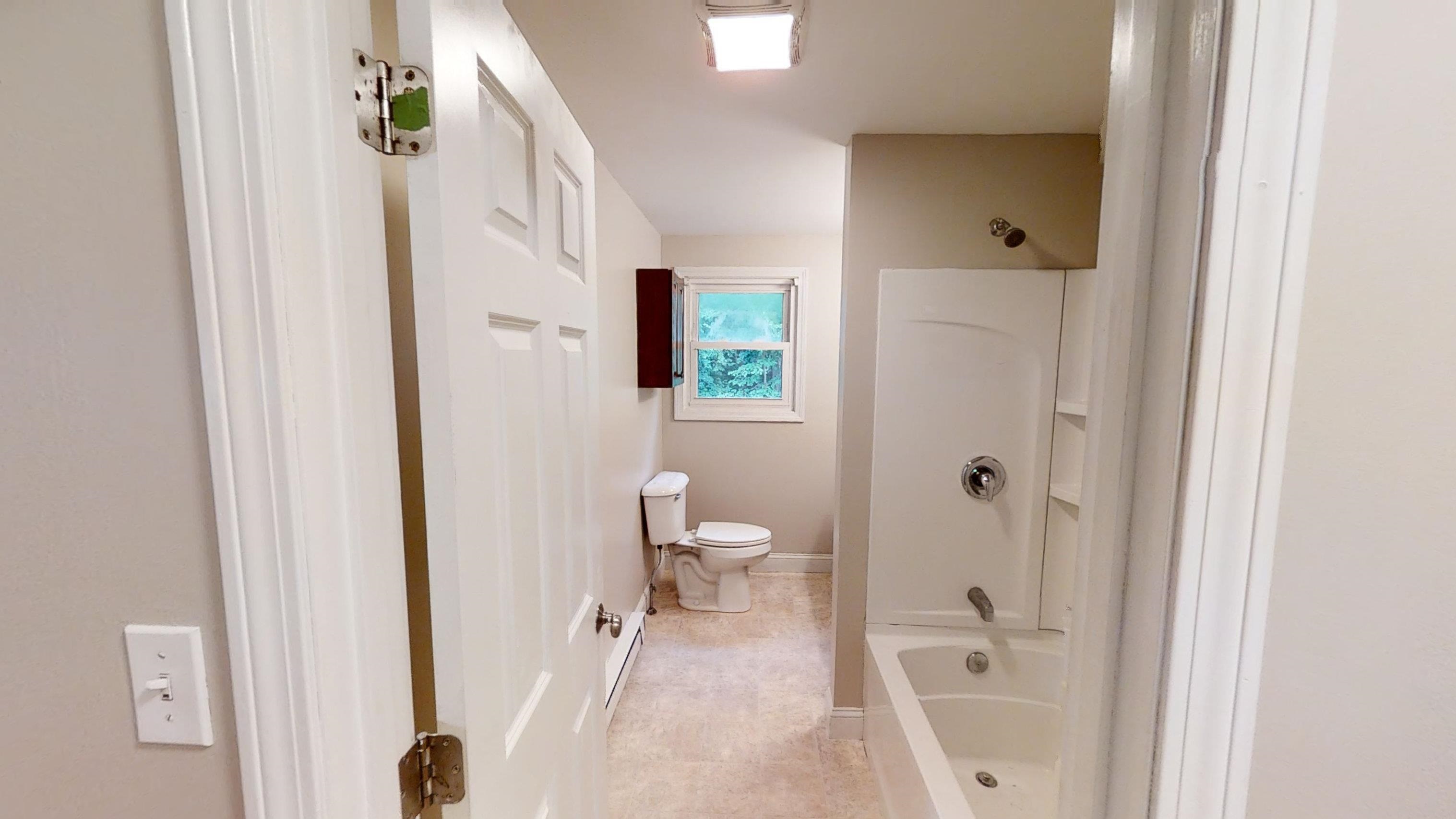 29 Kim Road Salem, NH 03079 - Photo 15 of 24 Gallery Image 15