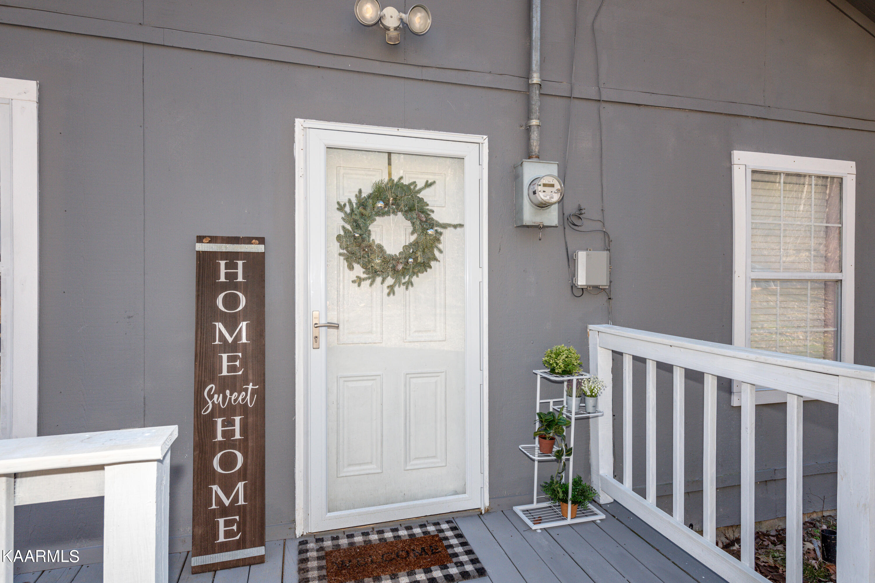 1495 Reagan Valley Road Tellico Plains, TN 37385 - Photo 11 of 26 Entry Outside