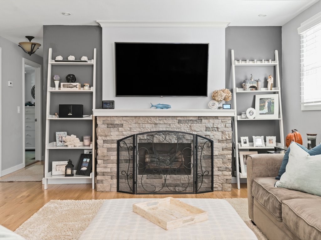 24 Linden Road Narragansett, RI 02882 - Photo 15 of 36