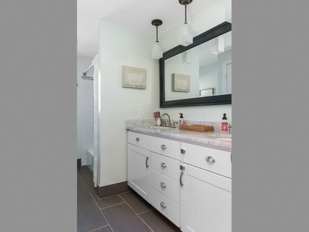 24 Linden Road Narragansett, RI 02882 - Photo 27 of 36