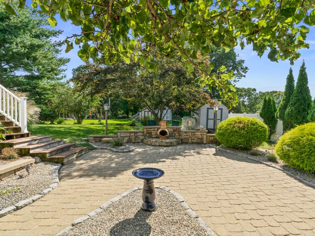 24 Linden Road Narragansett, RI 02882 - Photo 6 of 36