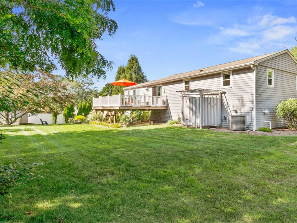 24 Linden Road Narragansett, RI 02882 - Photo 10 of 36