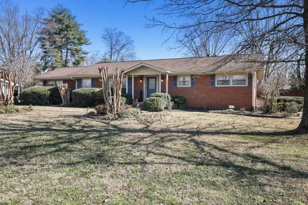 $450,000 | 1119 Walton Drive, Murfreesboro, TN 37130
