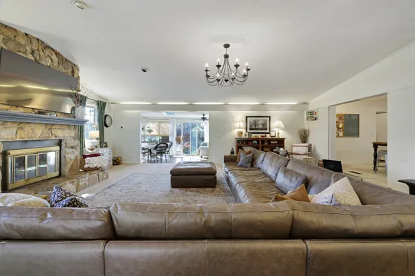 $450,000 | 1119 Walton Drive, Murfreesboro, TN 37130