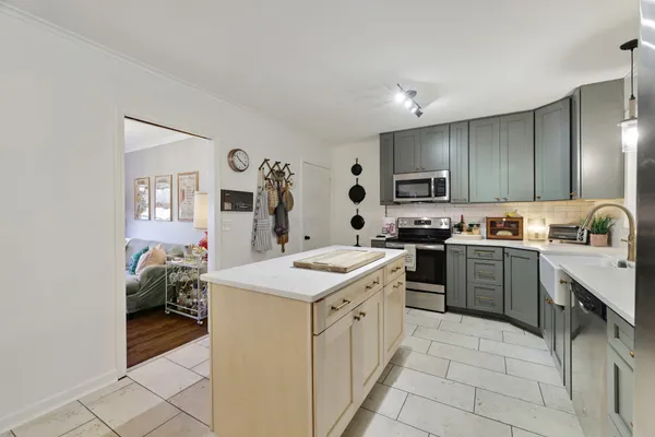 $450,000 | 1119 Walton Drive, Murfreesboro, TN 37130