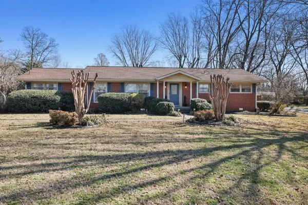 $450,000 | 1119 Walton Drive, Murfreesboro, TN 37130
