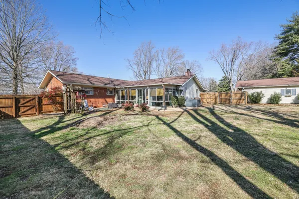 $450,000 | 1119 Walton Drive, Murfreesboro, TN 37130