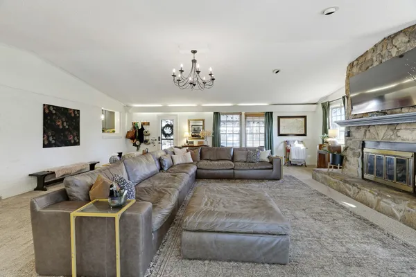 $450,000 | 1119 Walton Drive, Murfreesboro, TN 37130