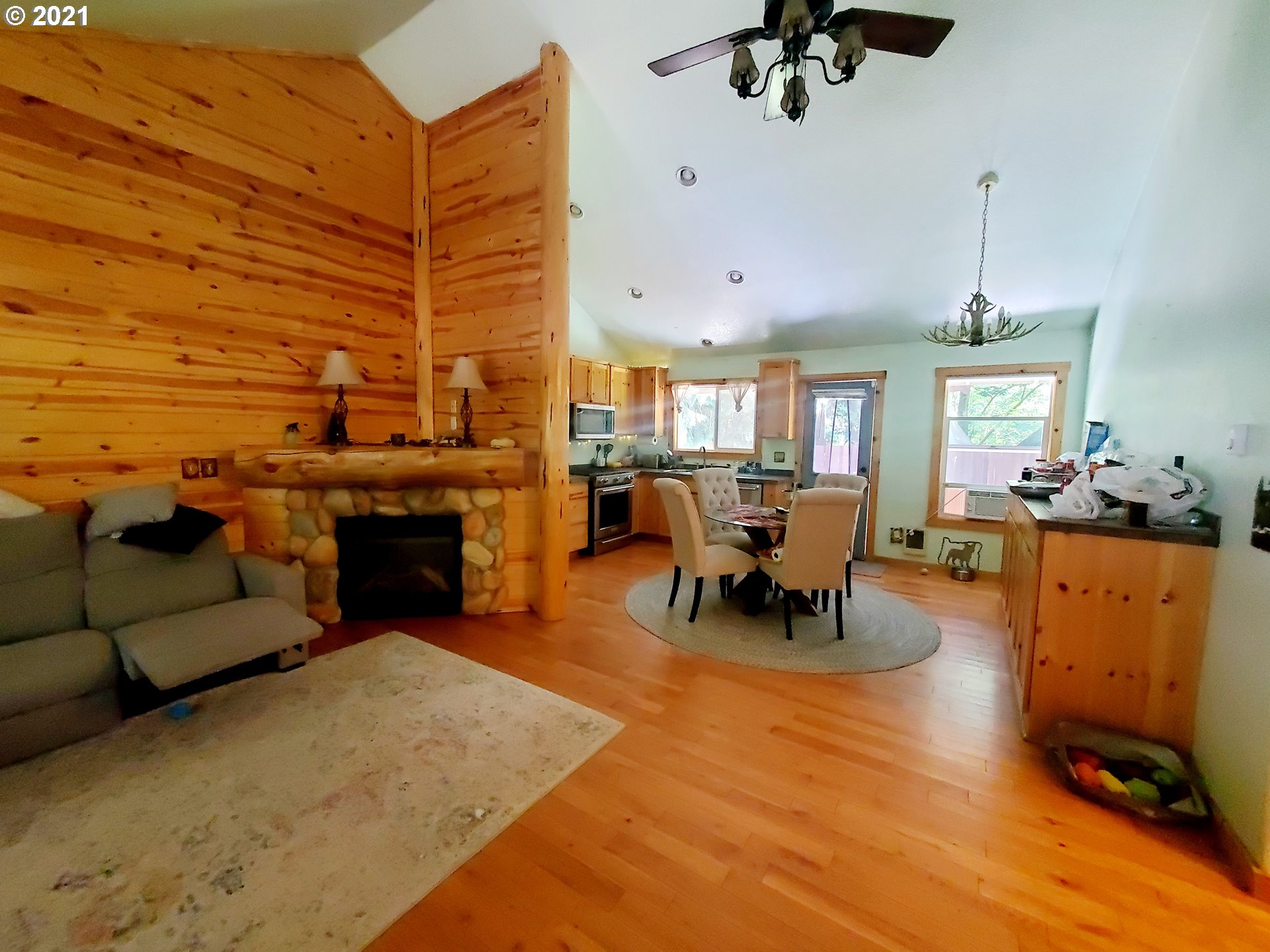 65323 East Alpine Way Rhododendron, OR 97049 - Photo 7 of 30
