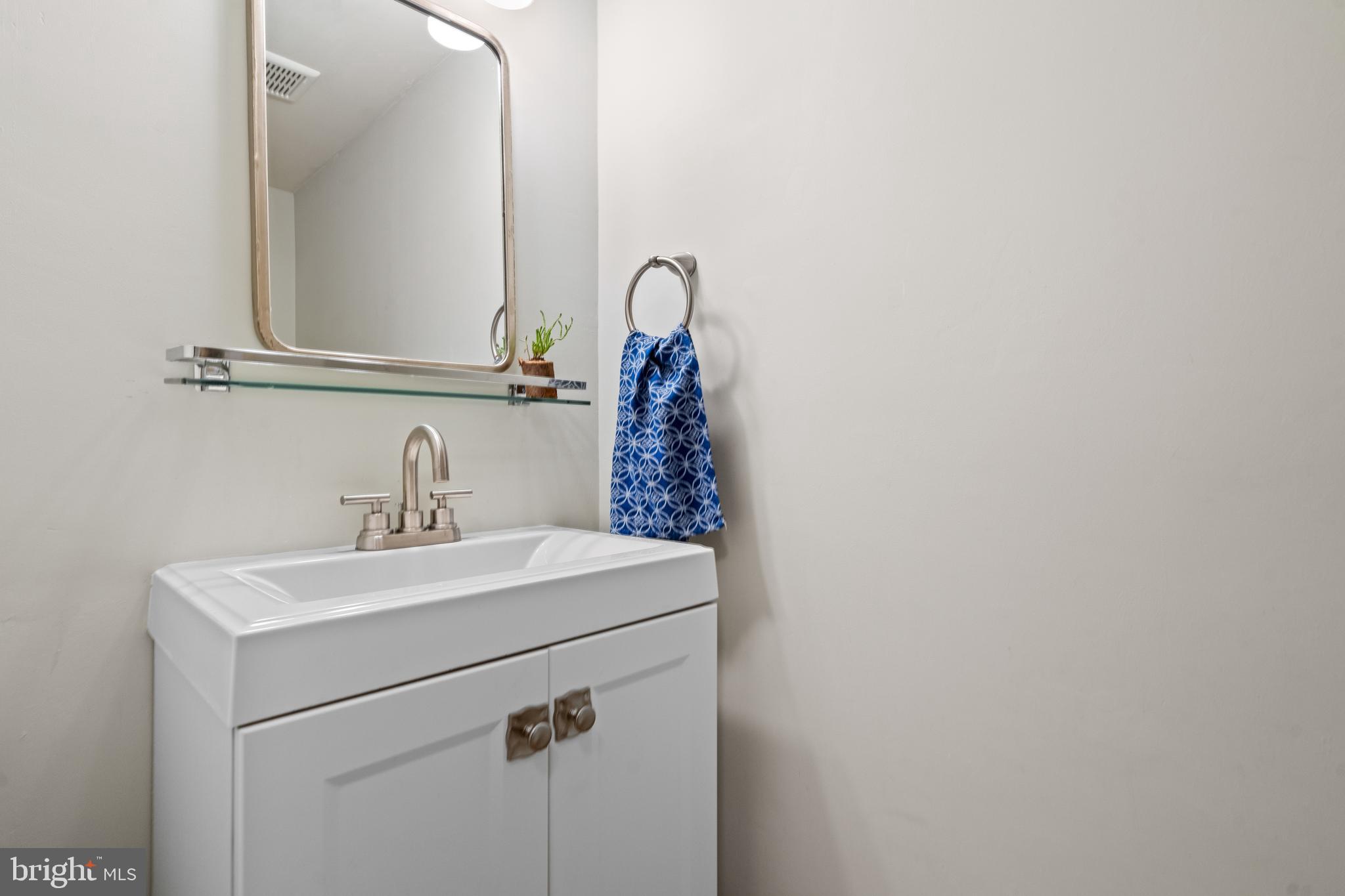 11083 Saffold Way Reston, VA 20190 - Photo 12 of 42