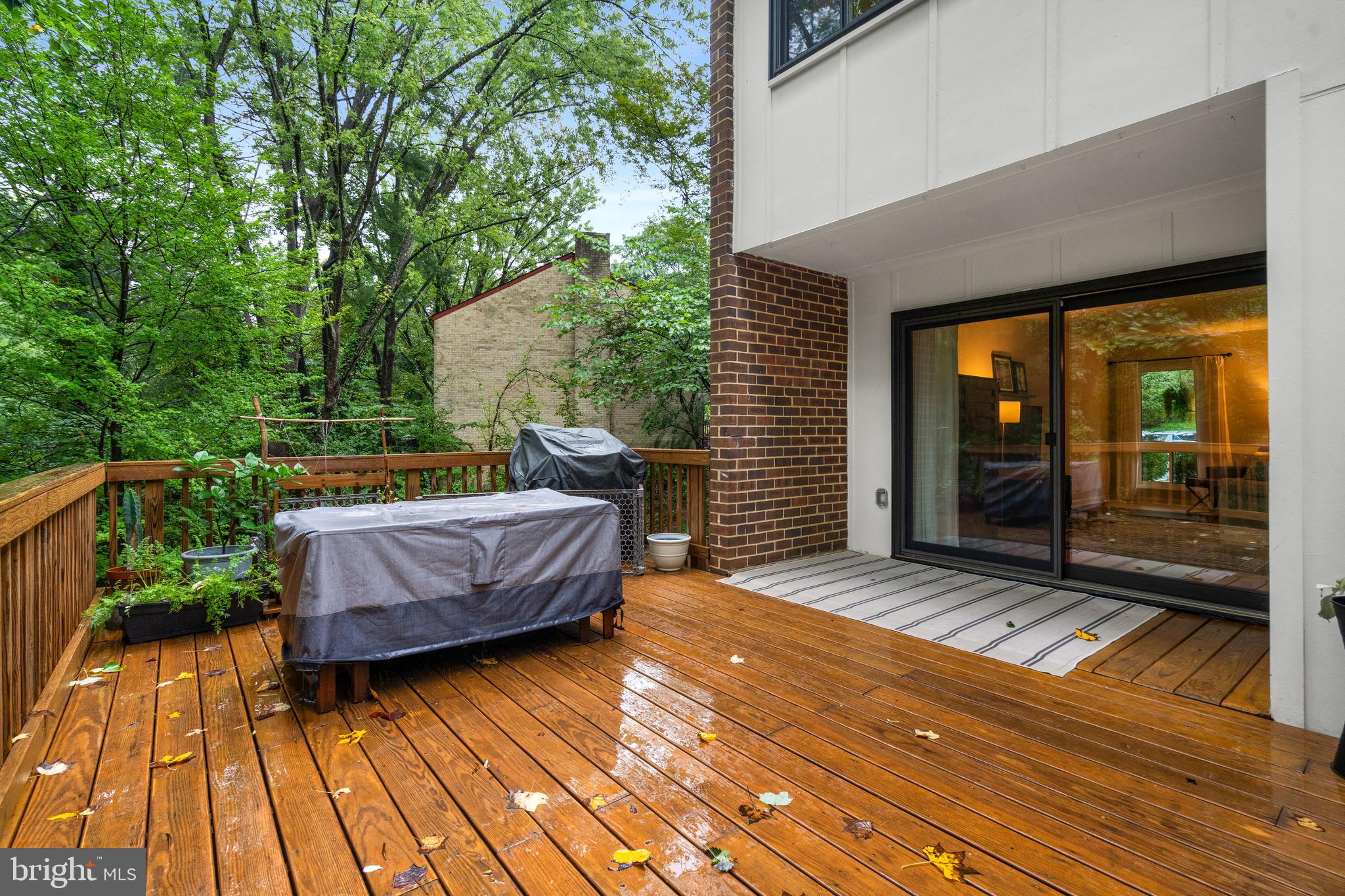 11083 Saffold Way Reston, VA 20190 - Photo 31 of 42