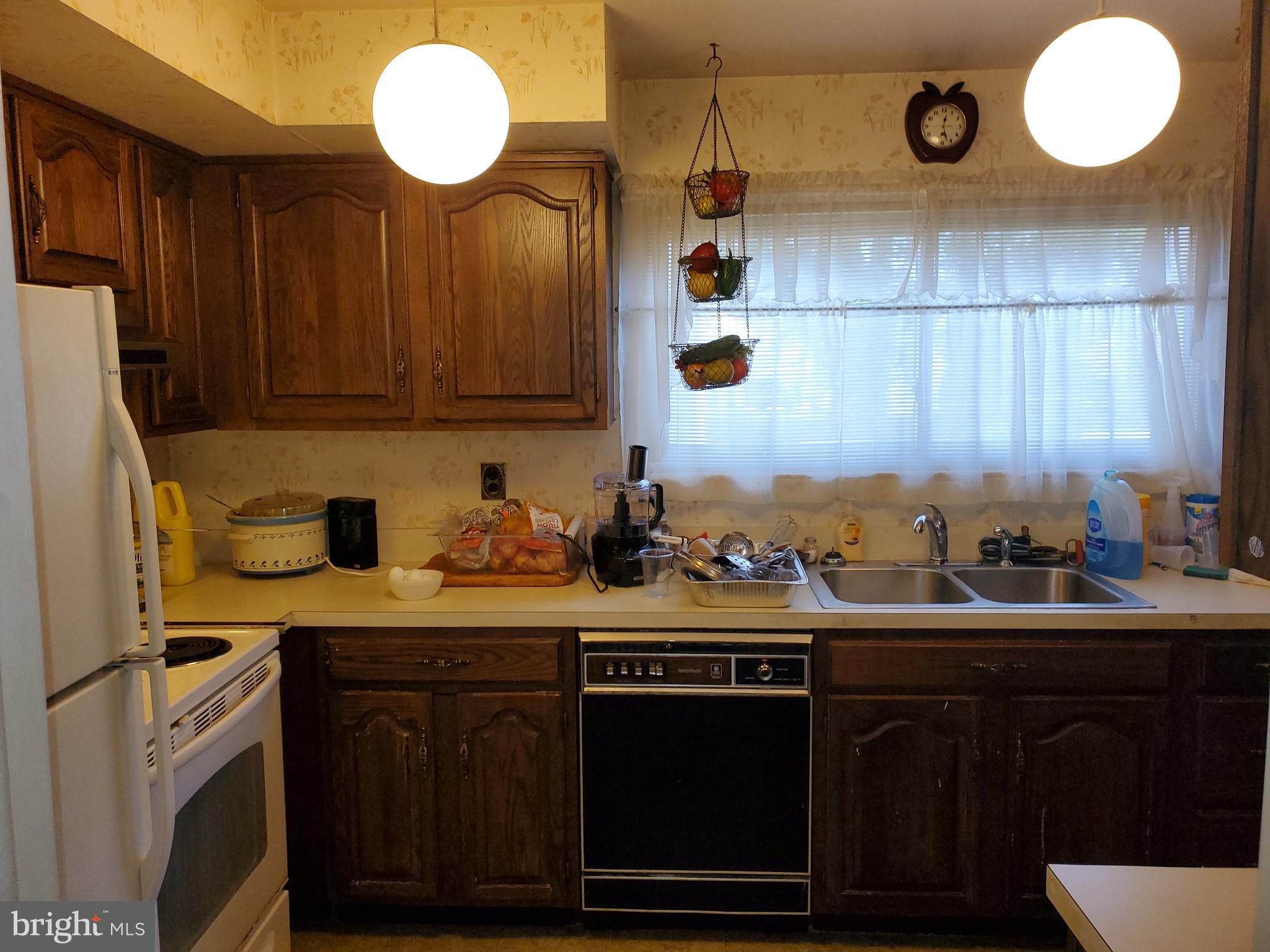 314 Sunset Road Burlington, NJ 08016 - Photo 11 of 32