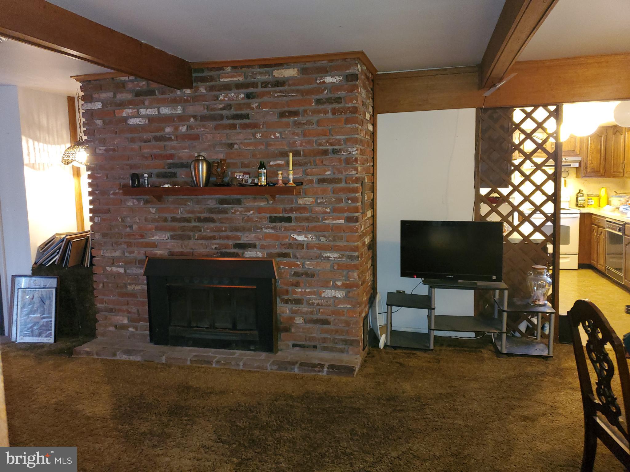 314 Sunset Road Burlington, NJ 08016 - Photo 7 of 32