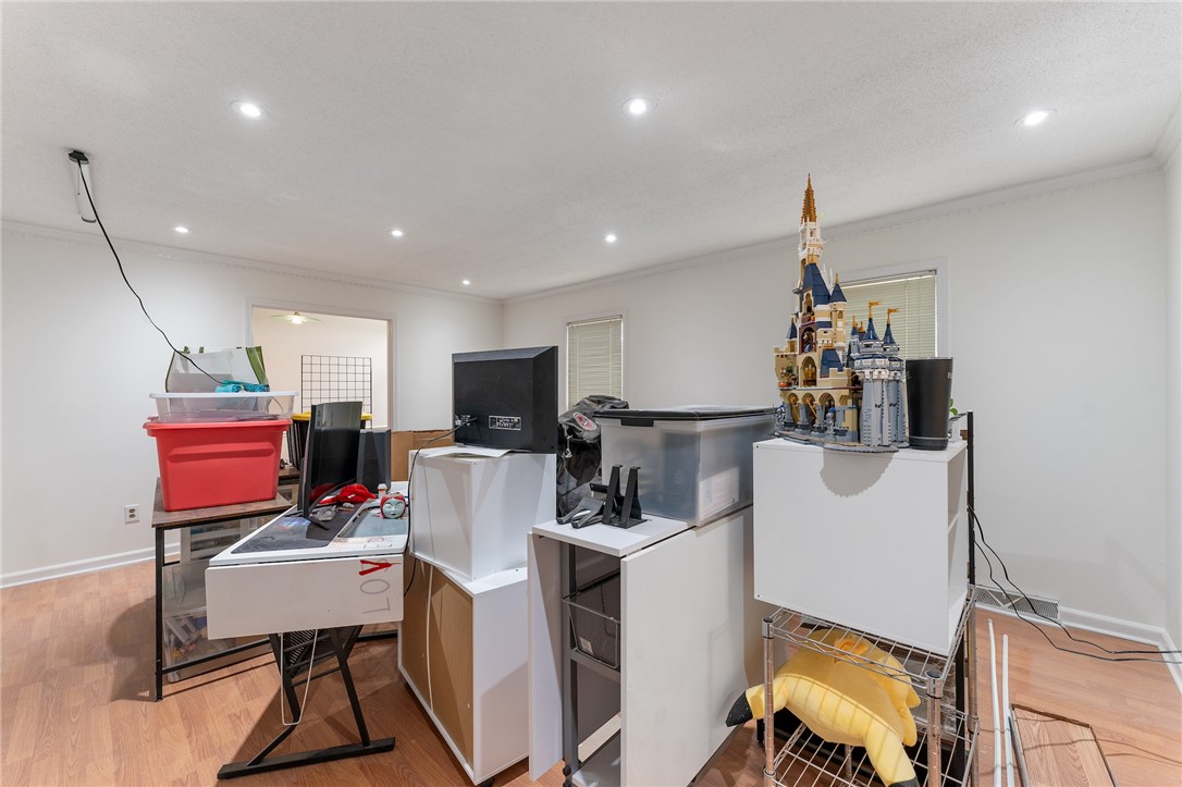 509 Devenger Road Greer, SC 29650 - Photo 16 of 36