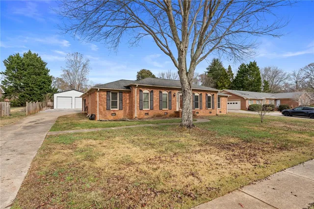 $410,000 | 509 Devenger Road, Greer, SC 29650