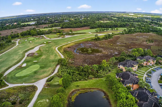 $325,000 | 8137 Carnoustie Place, Port St. Lucie, FL 34986