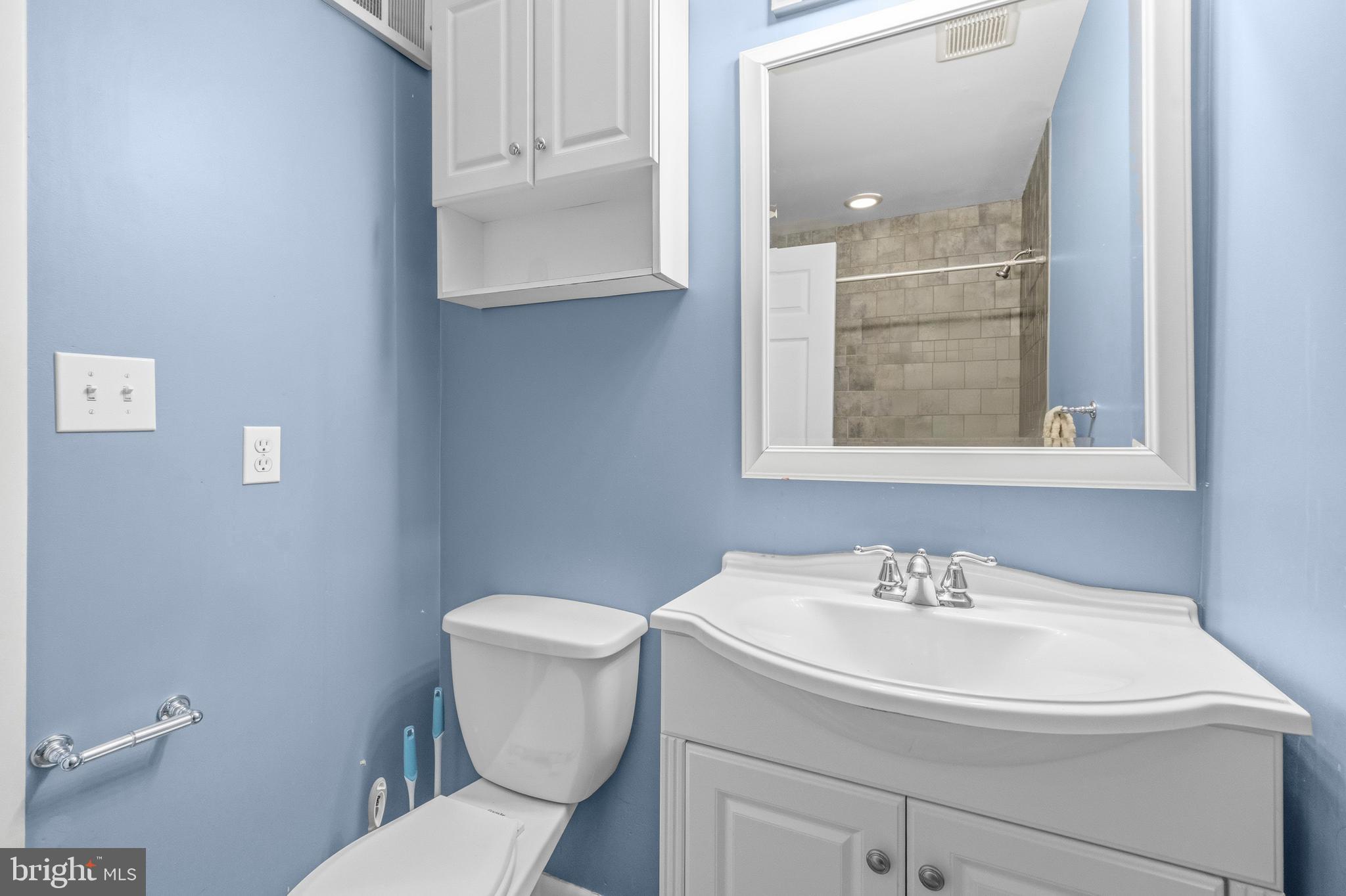 238 South Durham Street Baltimore, MD 21231 - Photo 14 of 30