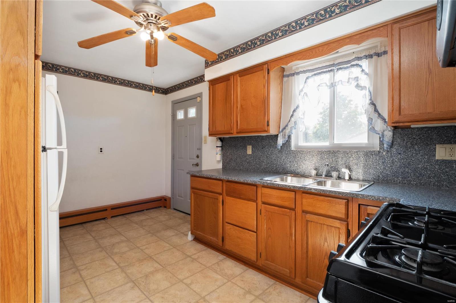 300 Debra Lane Waterloo, IL 62298 - Photo 12 of 28