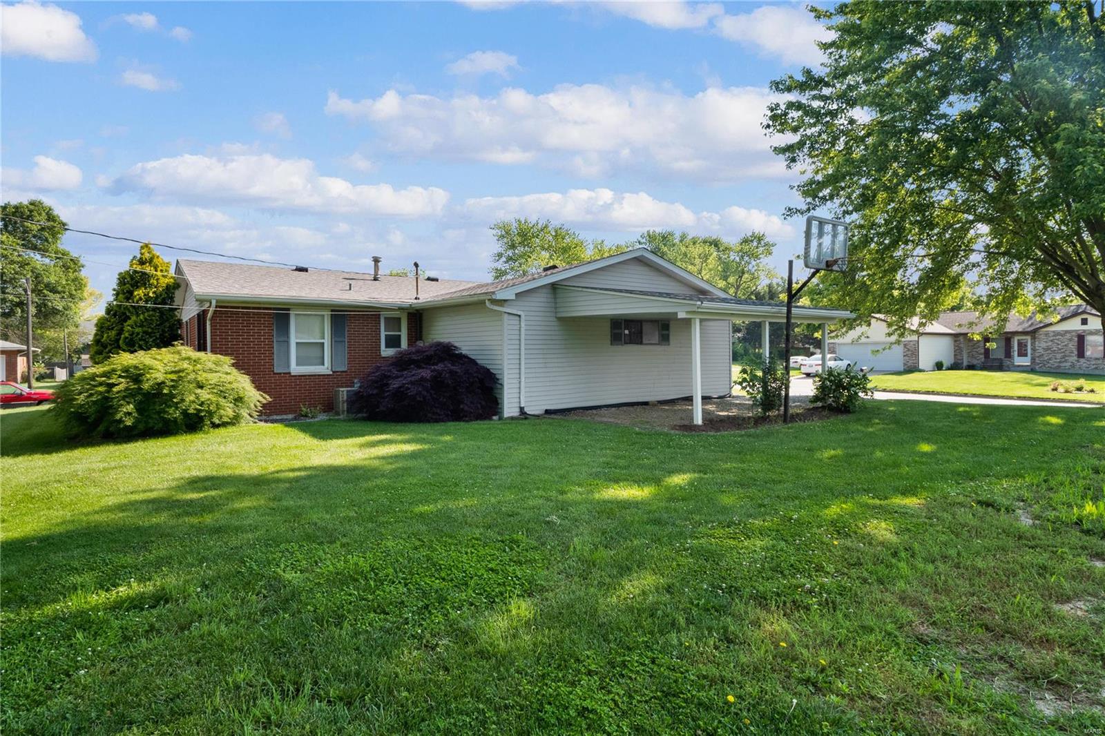 300 Debra Lane Waterloo, IL 62298 - Photo 21 of 28
