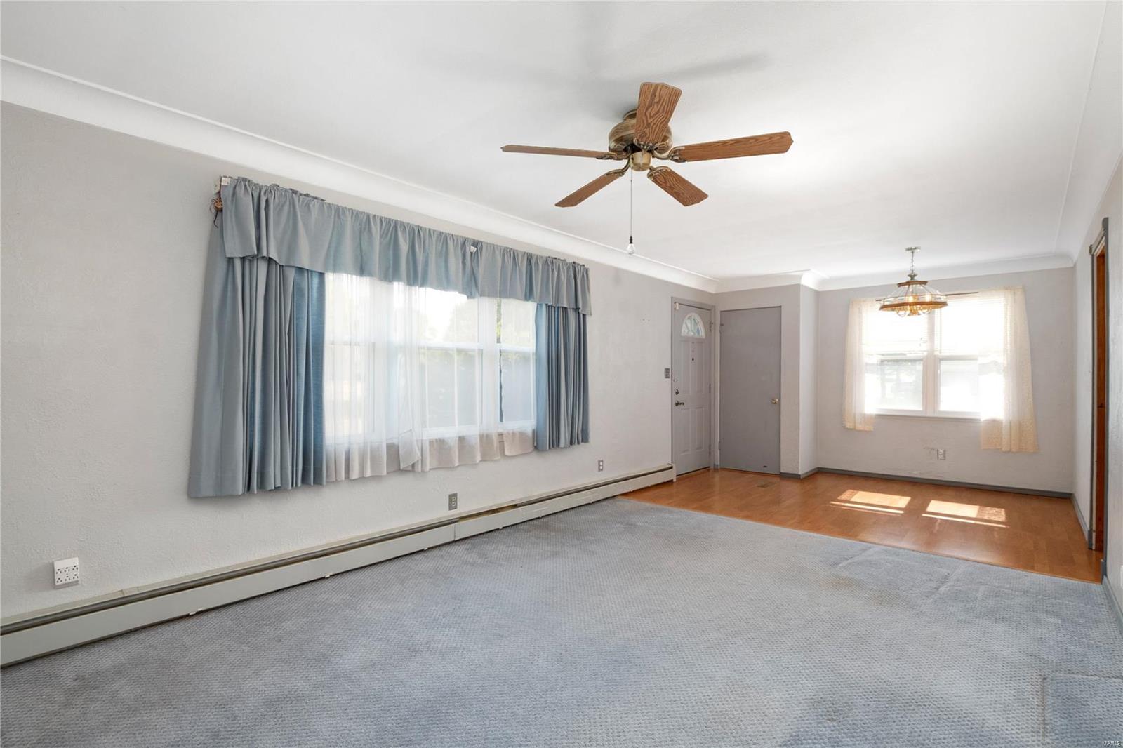 300 Debra Lane Waterloo, IL 62298 - Photo 8 of 28