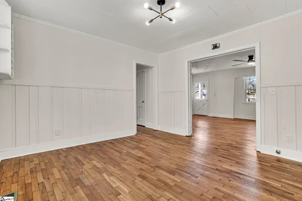 $299,900 | 207 Elm Street, Clinton, SC 29325