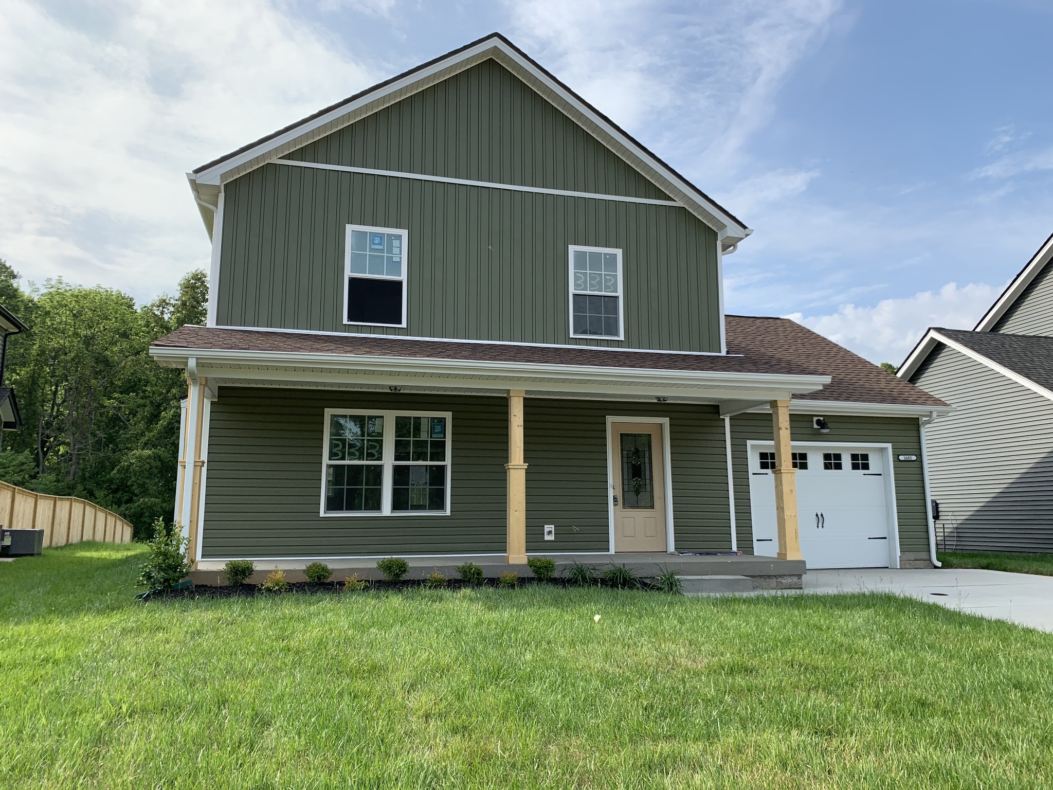 1685 Rains Road Clarksville, TN 37042 - Photo 2 of 16 Gallery Image 2