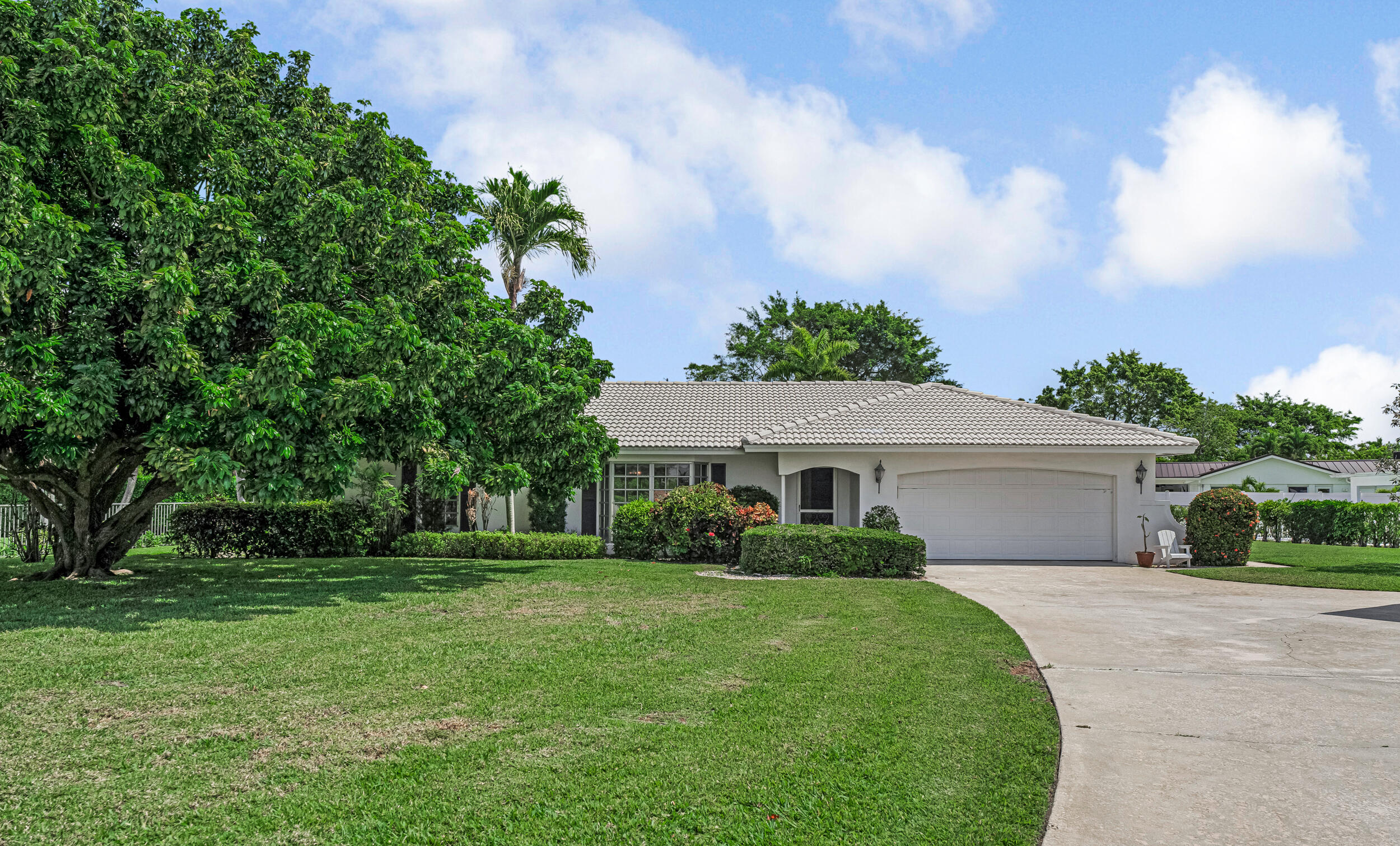 22086 East Soliel Circle Boca Raton, FL 33433 - Photo 3 of 47 01