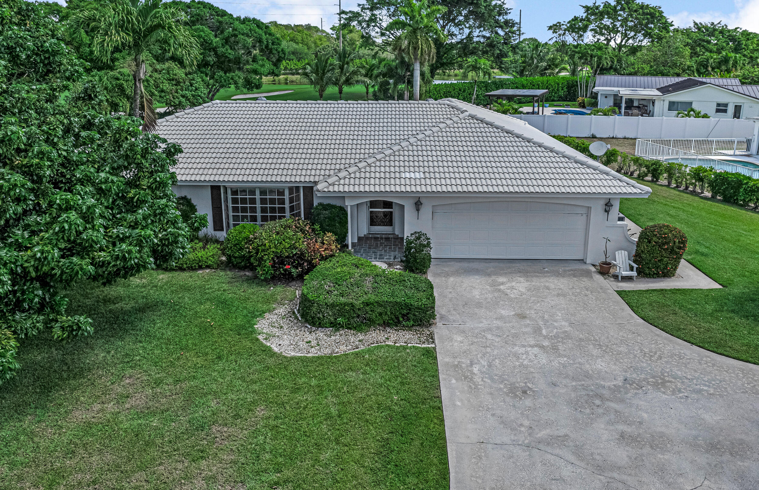 22086 East Soliel Circle Boca Raton, FL 33433 - Photo 4 of 47 49
