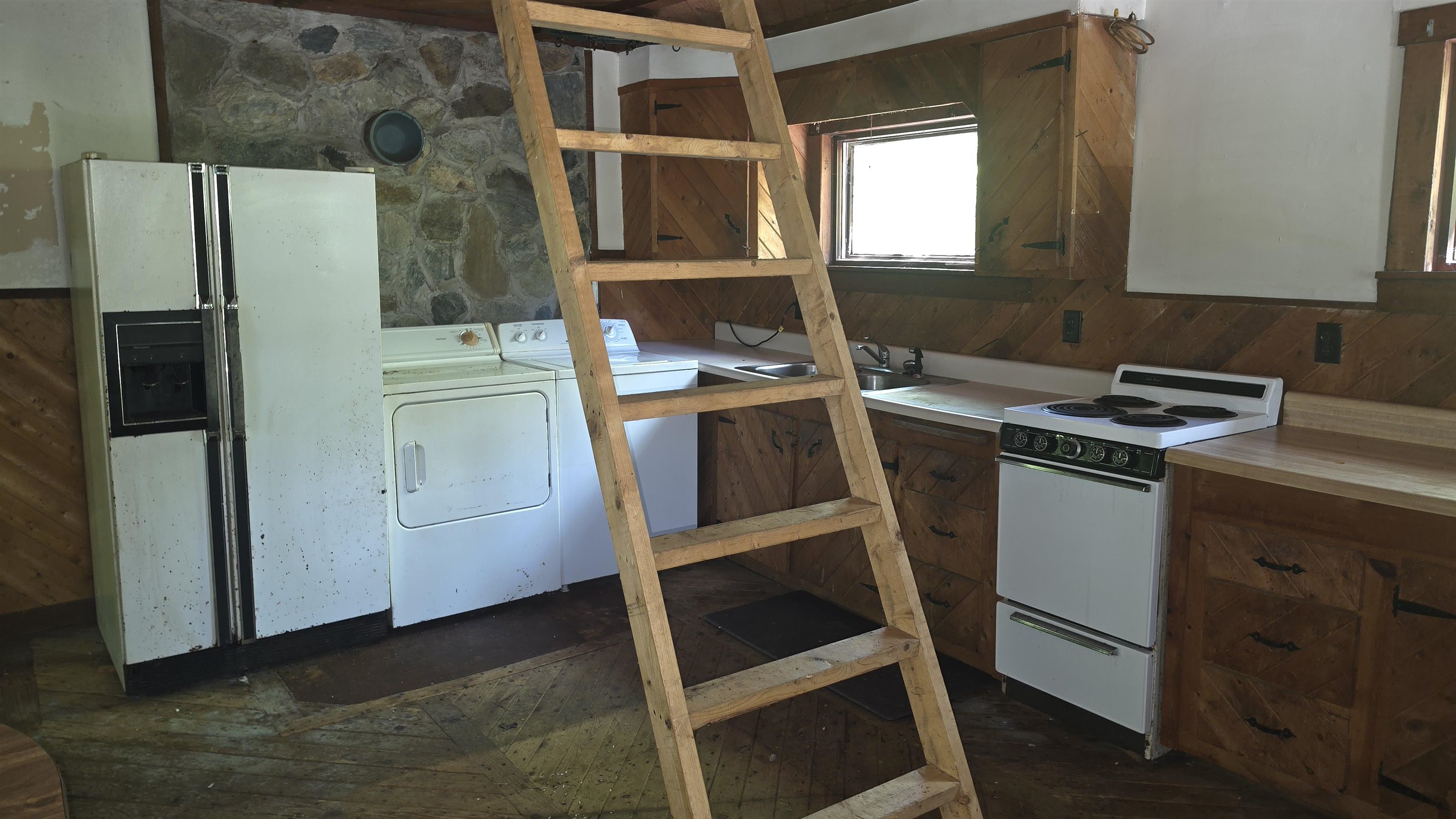 1029 Stark Highway Stark, NH 03582 - Photo 10 of 26