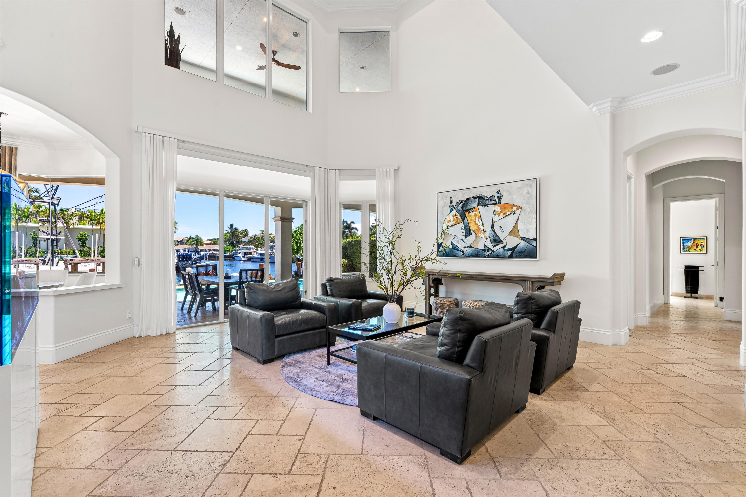 2320 Northeast 34th Court Lighthouse Point, FL 33064 - Photo 6 of 60 LIVING_ROOM_ANGLE_RIGHT