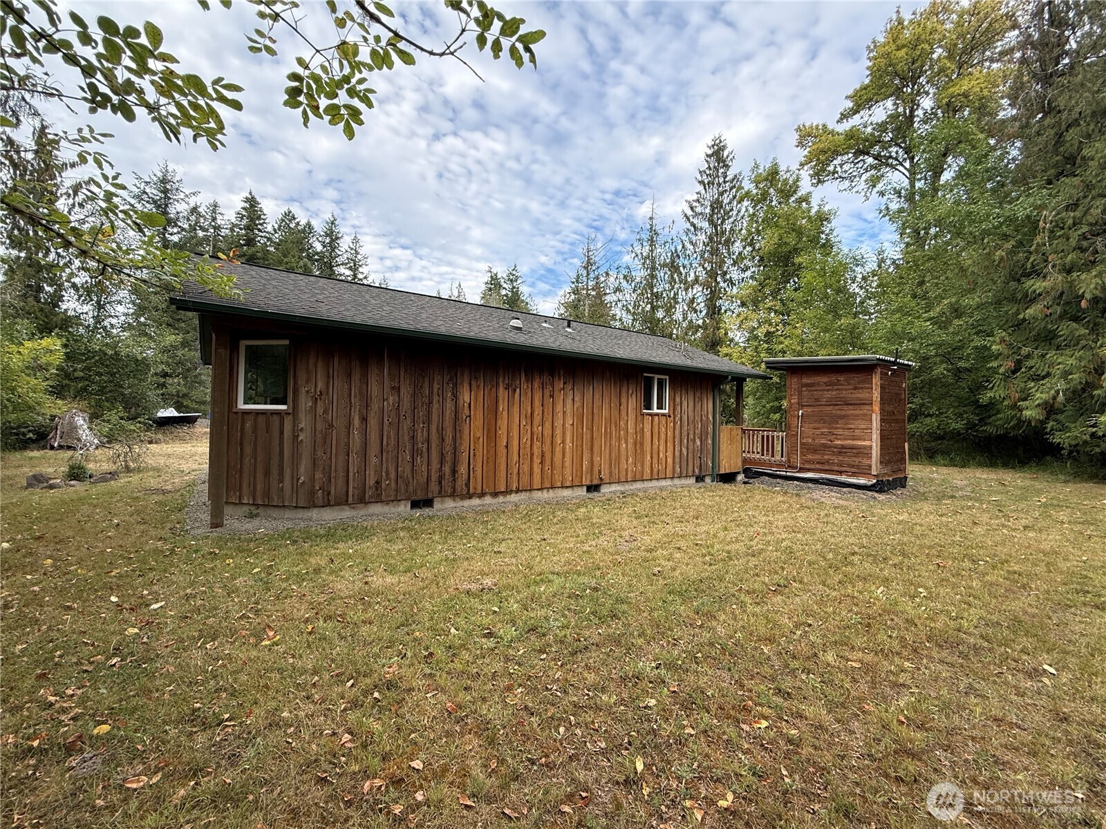 160 Hall Road Silverlake, WA 98645 - Photo 12 of 14 Gallery Image 12