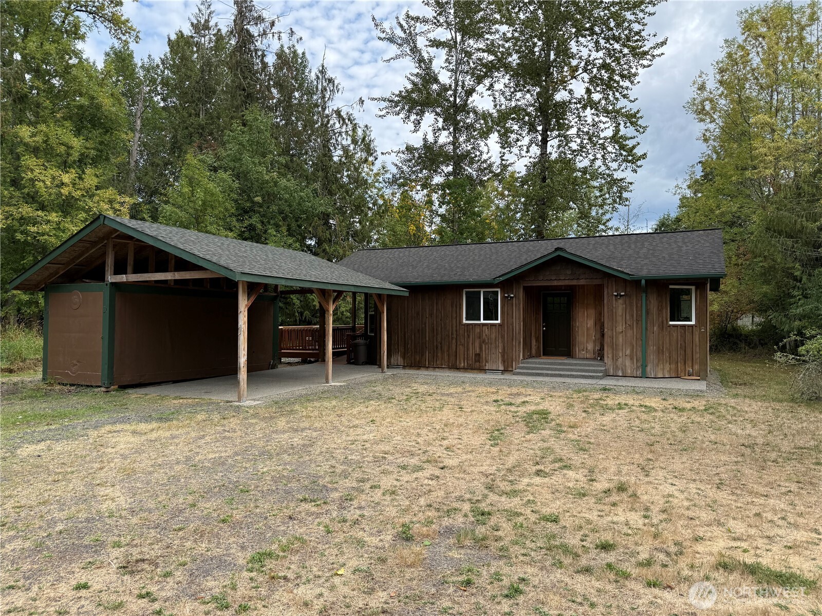 160 Hall Road Silverlake, WA 98645 - Photo 3 of 14 Gallery Image 3