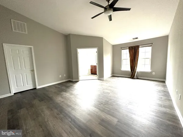 $3,300 | 22609 Welborne Manor Square, Ashburn, VA 20148