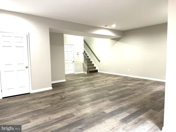 $3,300 | 22609 Welborne Manor Square, Ashburn, VA 20148