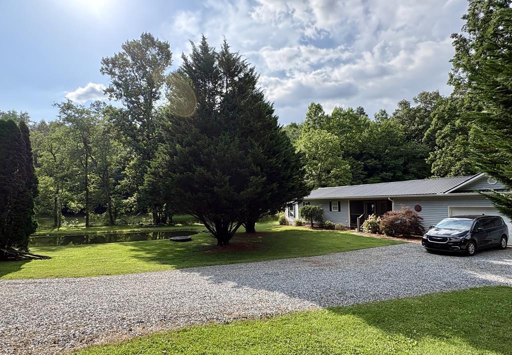 6487 Crooked Creek Road Young Harris, GA 30582 - Photo 2 of 35