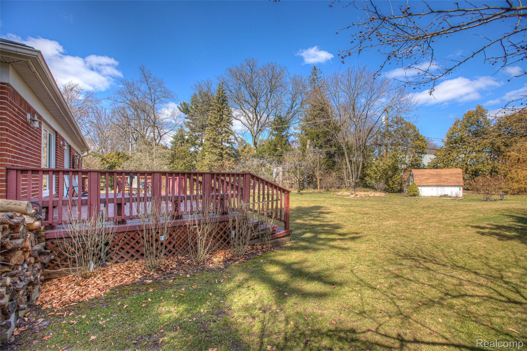 6 Ridgemont Court Dearborn, MI 48124 - Photo 11 of 54 -1.jpg