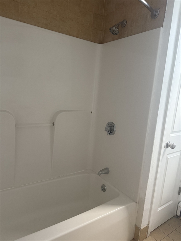 25 Highland Street, Unit 1L Revere, MA 02151 - Photo 11 of 11 a bathroom with a bathtub