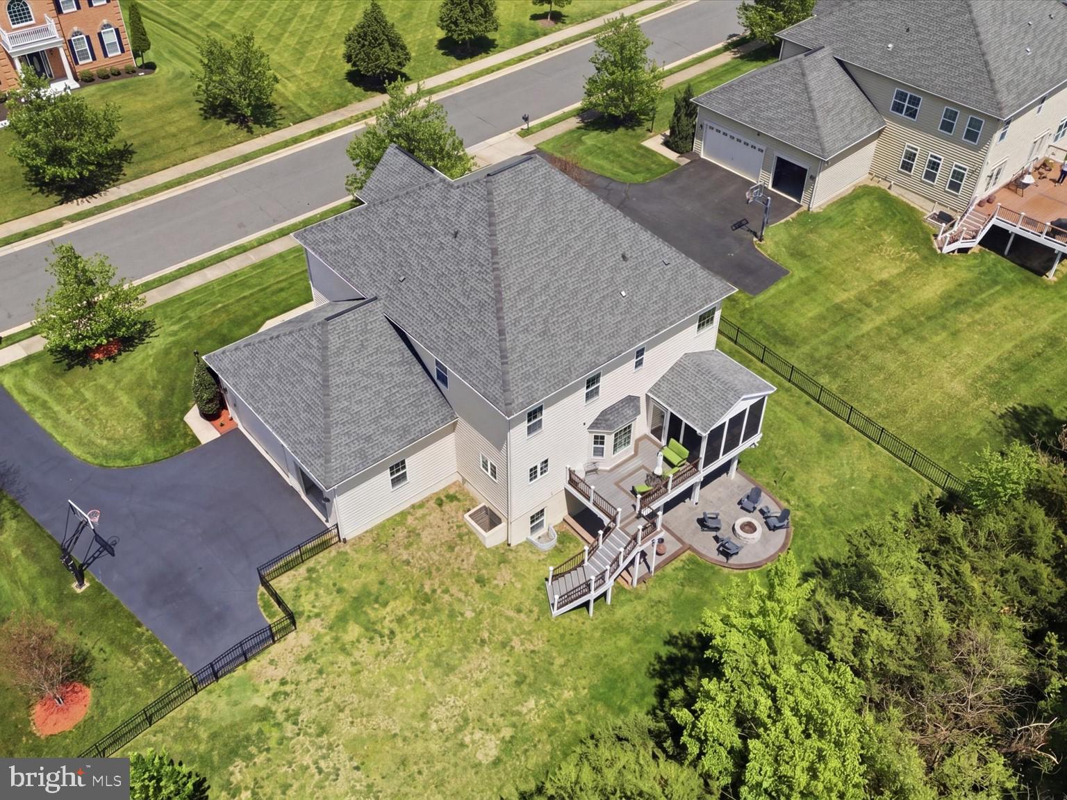 41961 Riding Mill Place Ashburn, VA 20148 - Photo 63 of 75