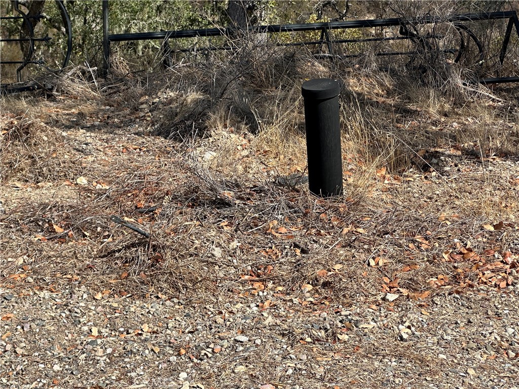 52721 Smith Road Bradley, CA 93426 - Photo 9 of 12 a view of a pathway with a bench