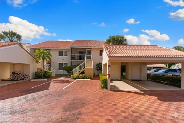 $319,900 | 2245 Hidden Lake Drive, Unit 3, Naples, FL 34112