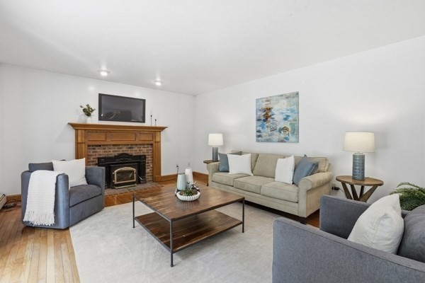 5 Gray Farm Road Littleton, MA 01460 - Photo 15 of 42 Gallery Image 15