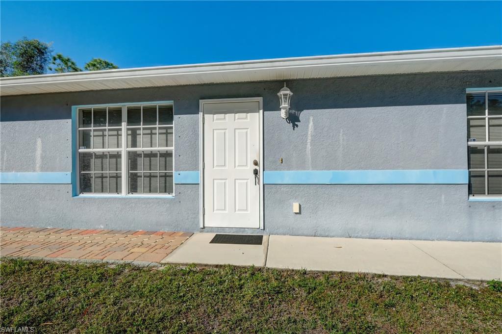 750 Sanctuary Road Naples, FL 34120 - Photo 4 of 50 Gallery Image 4