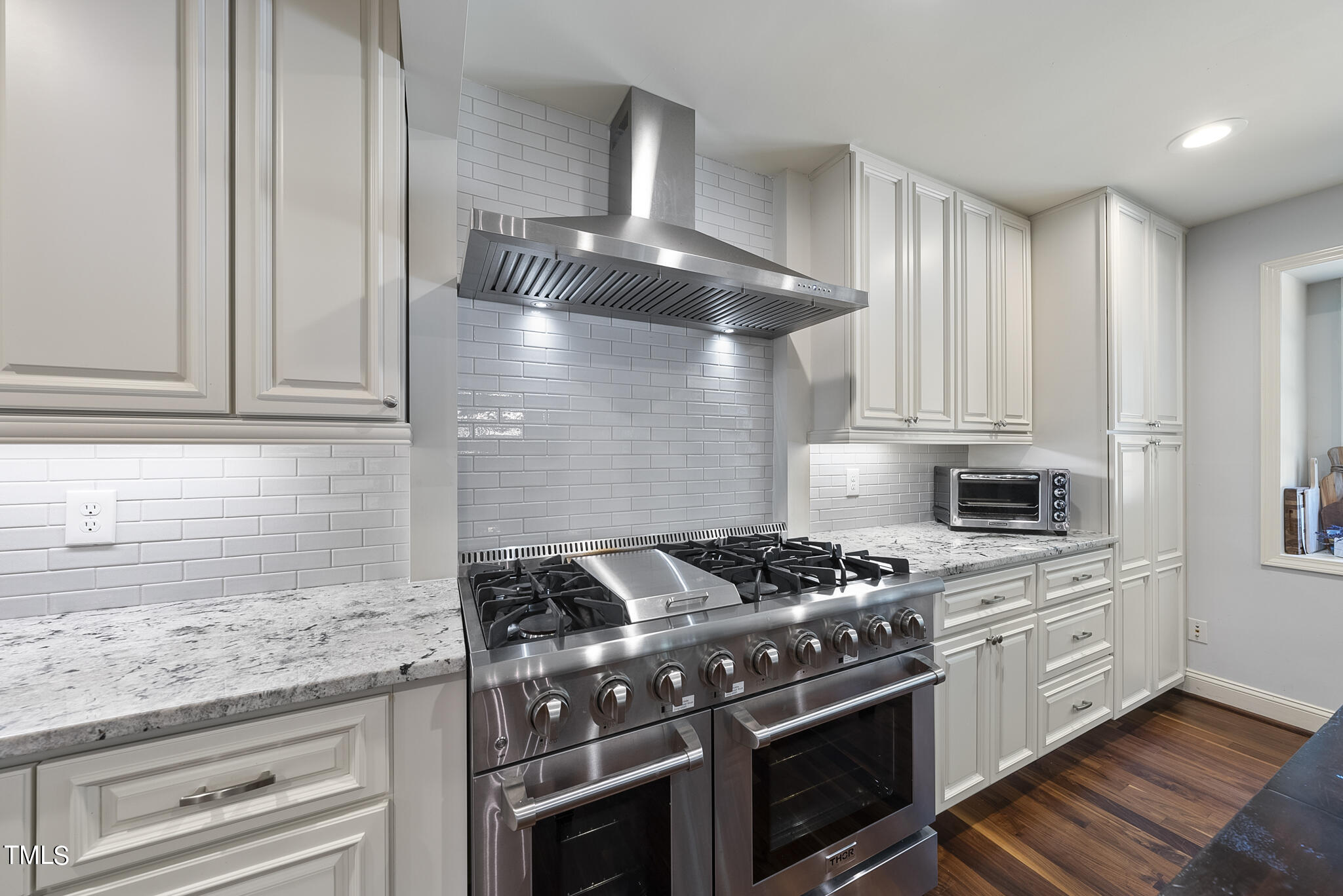 6712 Foxfire Place Raleigh, NC 27615 - Photo 12 of 77 11