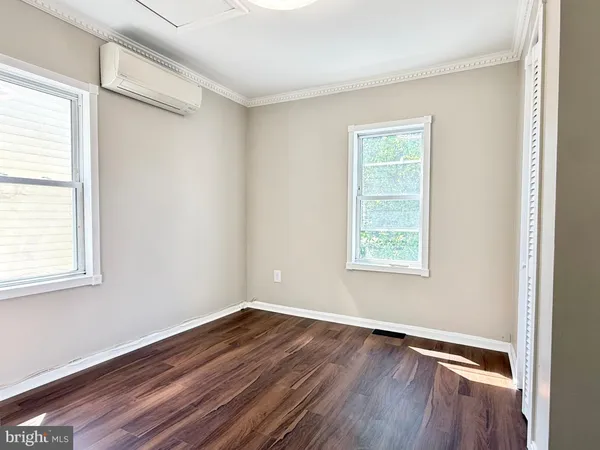 $4,800 | 1004 Girard Street Northwest, Washington, DC 20001