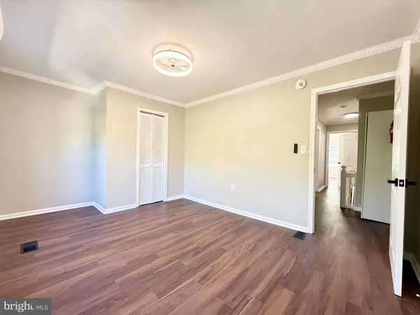 $4,800 | 1004 Girard Street Northwest, Washington, DC 20001