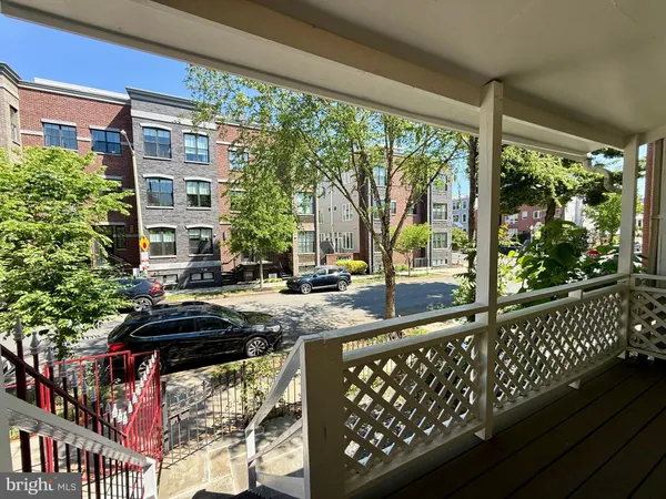 $4,800 | 1004 Girard Street Northwest, Washington, DC 20001