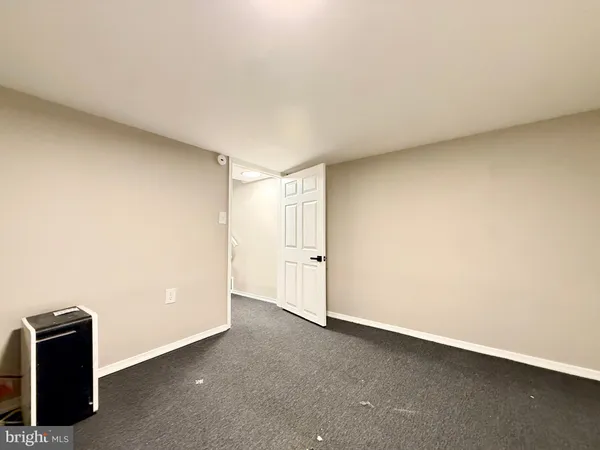 $4,800 | 1004 Girard Street Northwest, Washington, DC 20001
